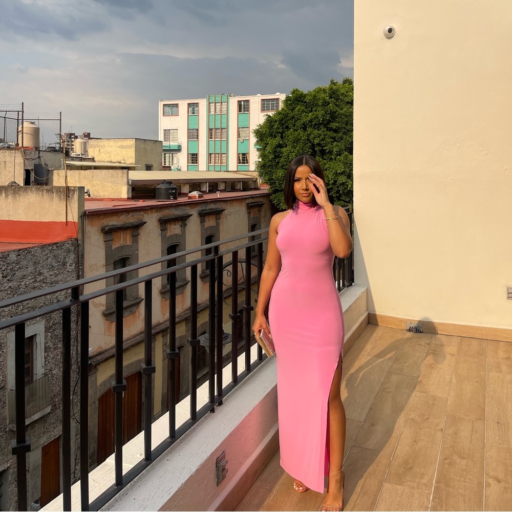 Norma Kamali - HALTER TURTLE SIDE SLIT GOWN